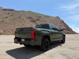 2023 TOYOTA TUNDRA CREWMAX PICKUP V6, I-FORCE, TWIN TURBO, 3.4 LITER SR5 PICKUP 4D 5 1/2 FT