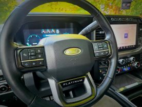 2024 FORD F250 SUPER DUTY CREW CAB PICKUP V8, TURBO DIESEL, 6.7 LITER PLATINUM PICKUP 4D 6 3/4 FT