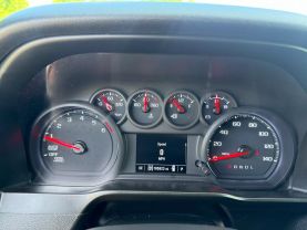 2021 CHEVROLET SILVERADO 1500 CREW CAB PICKUP 4-CYL, TURBO, 2.7 LITER CUSTOM PICKUP 4D 5 3/4 FT