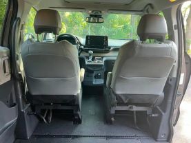 2022 TOYOTA SIENNA VAN 4-CYL, HYBRID, 2.5 LITER XLE MINIVAN 4D