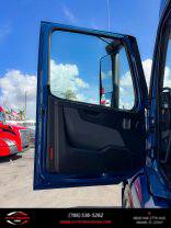 Used 2019 VOLVO COMMERCIAL VNL For Sale in Miami, FL - Elite Trucks