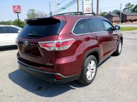 2015 TOYOTA HIGHLANDER SUV V6, 3.5 LITER LE PLUS SPORT UTILITY 4D