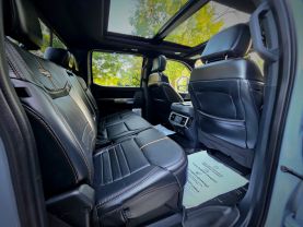 2024 FORD F250 SUPER DUTY CREW CAB PICKUP V8, TURBO DIESEL, 6.7 LITER PLATINUM PICKUP 4D 6 3/4 FT