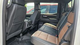 2023 Chevrolet Silverado 1500 Crew Cab - Image 9