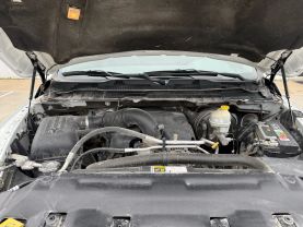 2016 RAM 1500 CREW CAB PICKUP V8, HEMI, 5.7 LITER BIG HORN PICKUP 4D 5 1/2 FT