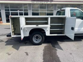 2015 FORD F350 SUPER DUTY REGULAR CAB 9FT KNAPHEIDE SERVICE BED TRUCK SERVICE/UTILITY TRUCKS V8, 6.2 LITER XL 2D - Eddies Auto Sales