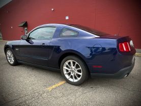 2011 Ford Mustang - Image 3