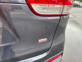 2017 KIA SORENTO SUV 4-CYL, GDI, 2.4 LITER LX SPORT UTILITY 4D