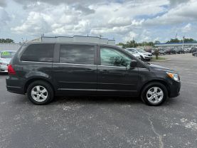 2012 VOLKSWAGEN ROUTAN