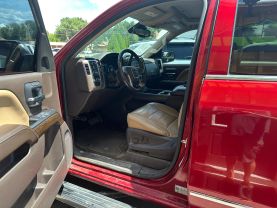 2018 GMC SIERRA 1500 CREW CAB PICKUP V8, ECOTEC3, 6.2 LITER DENALI PICKUP 4D 5 3/4 FT