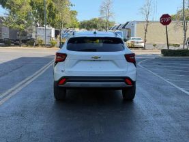 2024 CHEVROLET TRAX SUV WHITE AUTOMATIC - Iron Cars Inc