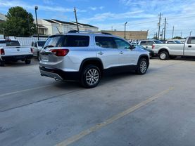 2018 GMC ACADIA SUV V6, 3.6 LITER SLE-2 SPORT UTILITY 4D at Motors On Wheels - used car dealership in Houston, Texas.