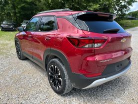 2021 CHEVROLET TRAILBLAZER SUV 3-CYL, ECOTEC, TURBO, 1.2 LITER LT SPORT UTILITY 4D at T&T Repairables - used car dealership in Spencer, Indiana.