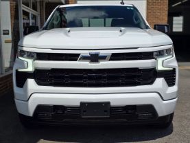 2023 Chevrolet Silverado 1500 Crew Cabrst Pickup 4d 5 3/4 Ft - Image 4