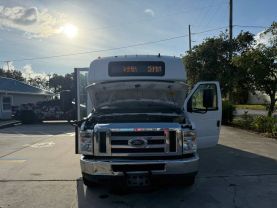 2017 FORD E450 SUPER DUTY CUTAWAY CUTAWAY V10, 6.8 LITER CUTAWAY VAN 2D