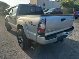 2009 TOYOTA TACOMA DOUBLE CAB PICKUP V6, 4.0 LITER PICKUP 4D 5 FT