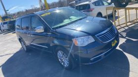2013 CHRYSLER TOWN & COUNTRY VAN V6, 3.6 LITER TOURING-L MINIVAN 4D