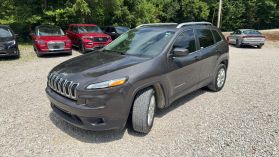 2018 JEEP CHEROKEE SUV 4-CYL, 2.4 LITER LATITUDE PLUS SPORT UTILITY 4D at T&T Repairables - used car dealership in Spencer, Indiana.