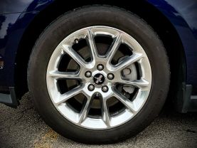 2011 Ford Mustang - Image 29