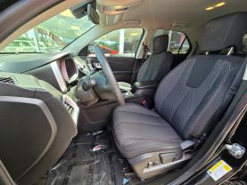 2017 Chevrolet Equinoxls Sport Utility 4d - Image 10