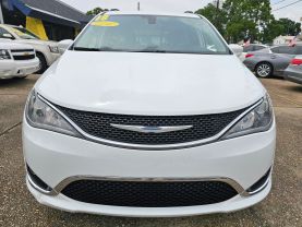 2018 CHRYSLER PACIFICA VAN V6, 3.6 LITER TOURING L MINIVAN 4D