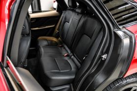 2017 Jaguar F-pace - Image 33