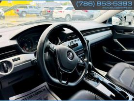 2022 VOLKSWAGEN PASSAT