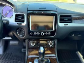 2013 VOLKSWAGEN TOUAREG SUV V6, TURBO DIESEL, 3.0 LITER TDI EXECUTIVE SPORT UTILITY 4D