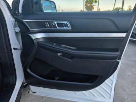 2016 Ford Explorer - Image 16