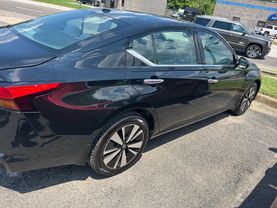 2019 NISSAN ALTIMA SEDAN 4-CYL, 2.5 LITER 2.5 SV SEDAN 4D