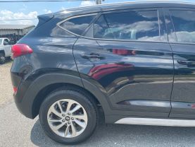2017 Hyundai Tucson - Image 28