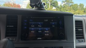 2017 Toyota Sienna - Image 34