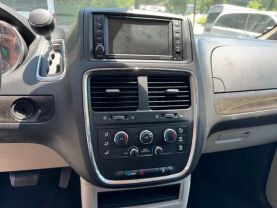 2019 DODGE GRAND CARAVAN PASSENGER PASSENGER V6, FLEX FUEL, 3.6 LITER SE MINIVAN 4D