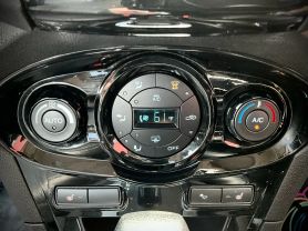 2016 Ford Fiesta - Image 31