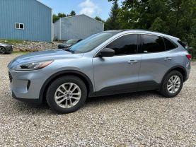 2022 FORD ESCAPE SUV 3-CYL, ECOBOOST, TURBO, 1.5 LITER SE SPORT UTILITY 4D at T&T Repairables - used car dealership in Spencer, Indiana.