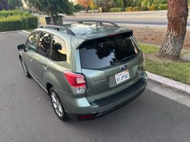2017 SUBARU FORESTER