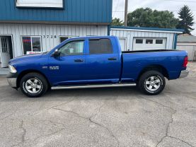 2017 RAM 1500 CREW CAB PICKUP V8, HEMI, 5.7 LITER TRADESMAN PICKUP 4D 6 1/3 FT