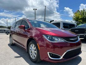2017 CHRYSLER PACIFICA VAN V6, 3.6 LITER TOURING-L MINIVAN 4D