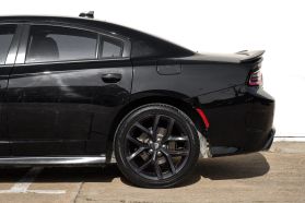 2020 Dodge Charger - Image 17