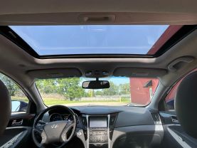 2014 Hyundai Sonata - Image 18