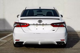 2021 Toyota Camry - Image 10