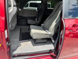 2019 TOYOTA SIENNA VAN V6, 3.5 LITER LE MINIVAN 4D