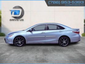 2017 TOYOTA CAMRY