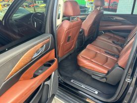 2015 CADILLAC ESCALADE ESV SUV V8, 6.2 LITER LUXURY SPORT UTILITY 4D