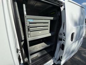 2017 NISSAN NV200