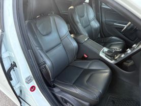 2017 VOLVO S60