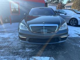 2013 MERCEDES-BENZ S-CLASS SEDAN V8, TWIN TURBO, 5.5 LITER S 63 AMG SEDAN 4D