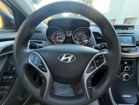 2015 HYUNDAI ELANTRA SEDAN 4-CYL, 1.8 LITER SE SEDAN 4D