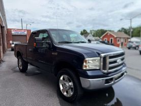 2005 FORD F250 SUPER DUTY SUPER CAB PICKUP V8, 5.4 LITER LARIAT PICKUP 4D 8 FT