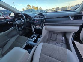 2014 Toyota Camry - Image 19